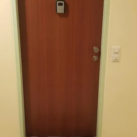 Retro Apartment *
